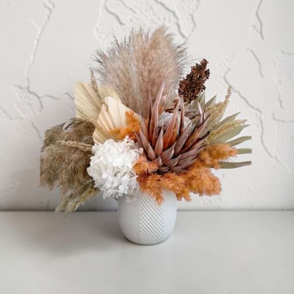 Forever Love | Dried Flower Arrangement | Preserved Fleurs Mornington