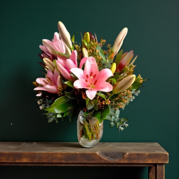 Asiatic Lilies in a Vase | Fresh Lillies in a Vase | Preserved Fleurs